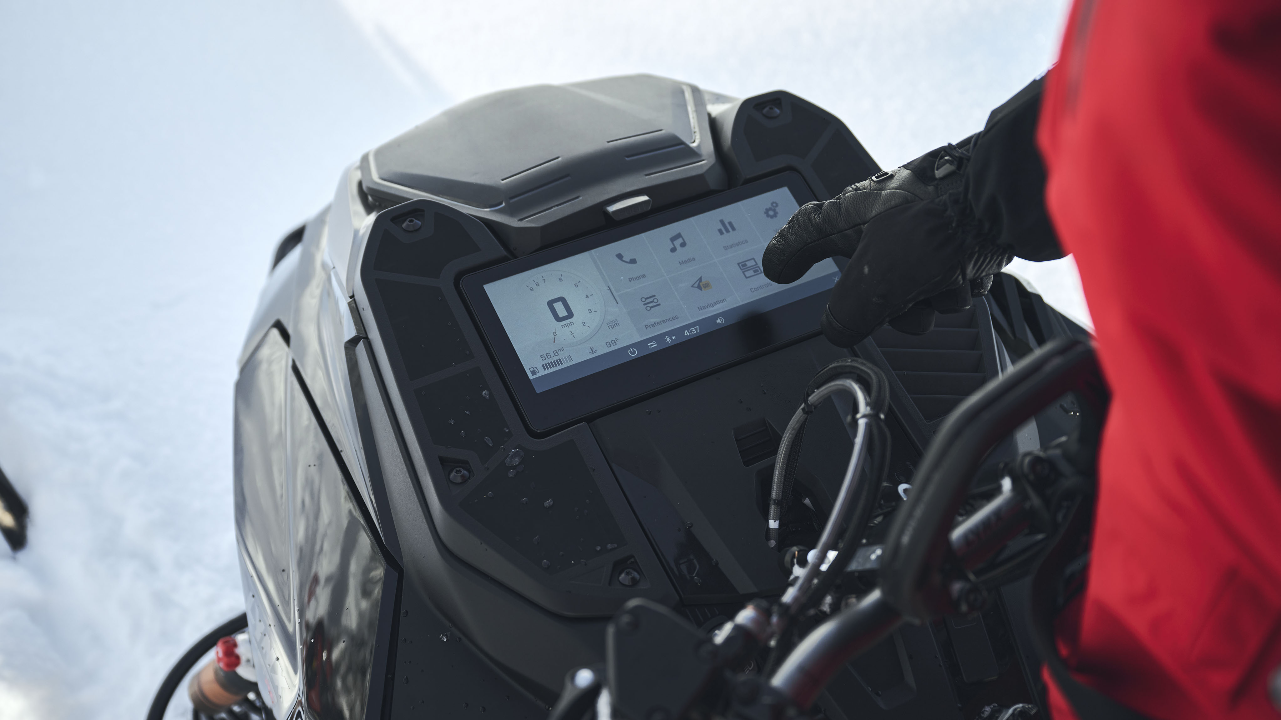 10.25" touchscreen display on Lynx Shredder snowmobile