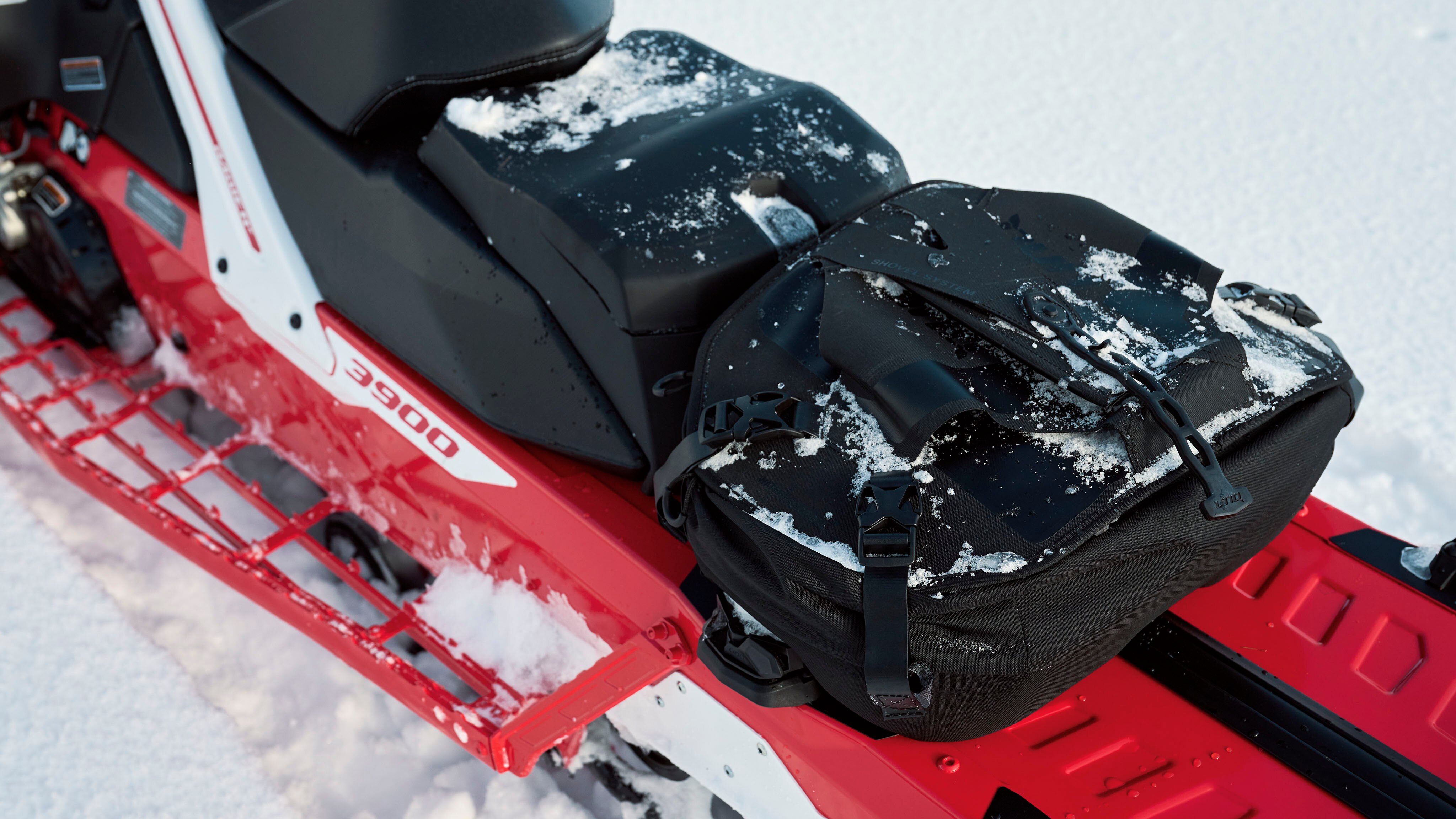 LinQ Bag on the tunnel of a Lynx Shredder