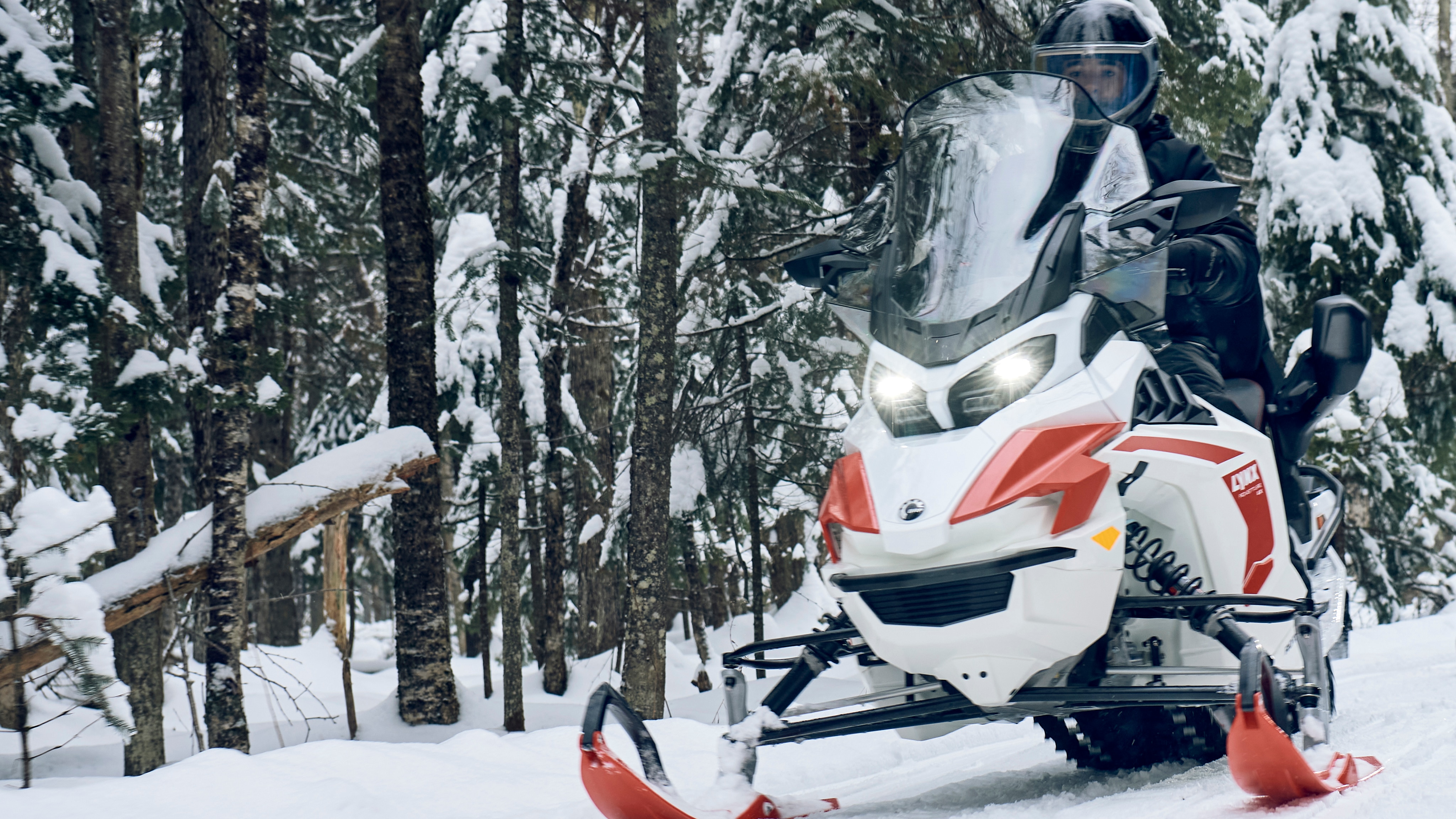 Introducing the 2024 Lynx Electric Snowmobile