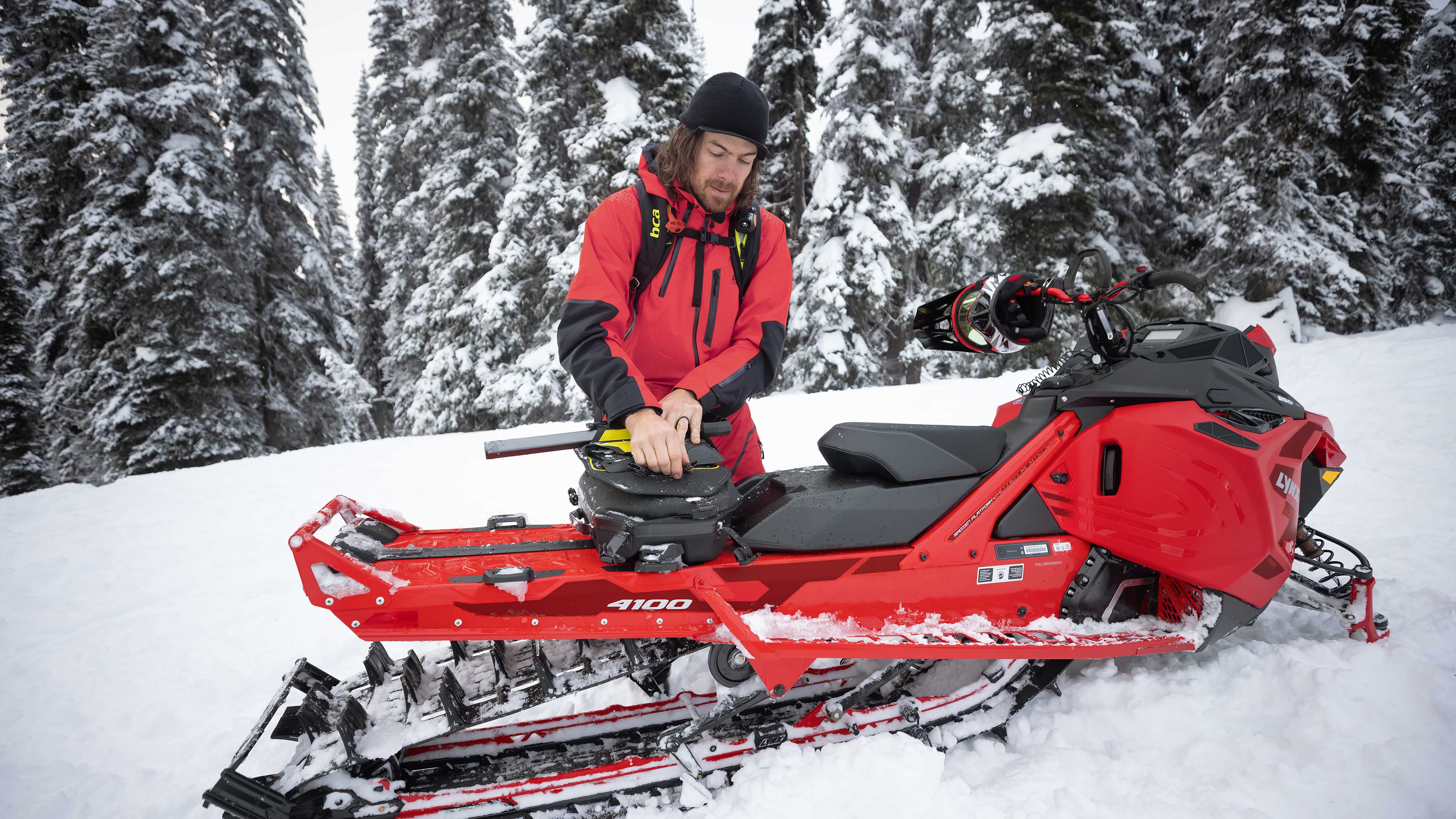 Snowmobile LinQ System Lynx Snowmobiles