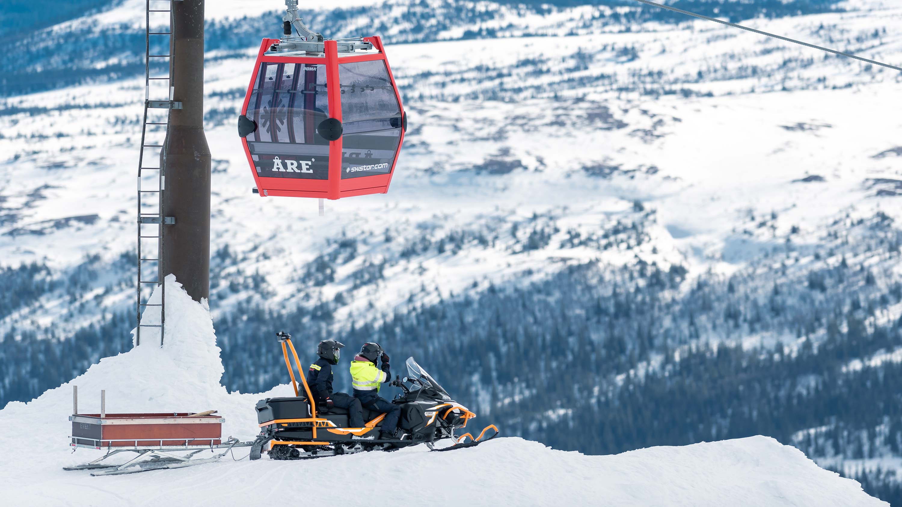 Lynx Snowmobiles 2022 models by BRP