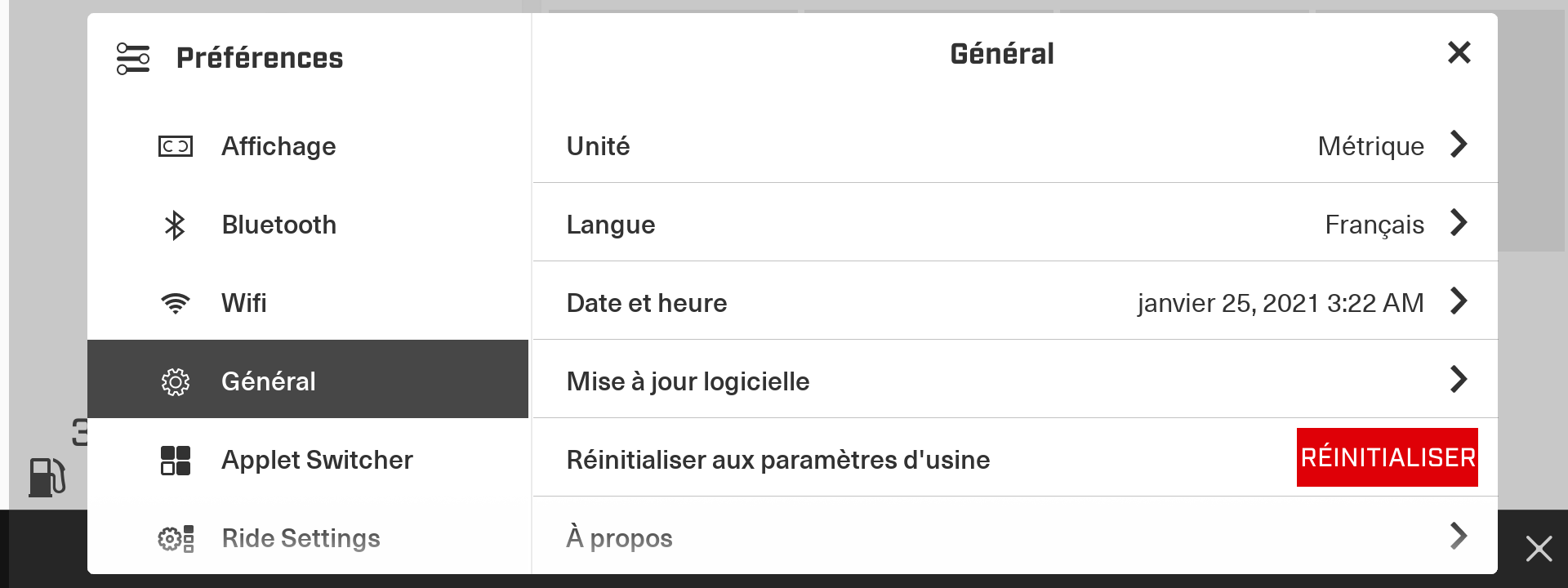 Accéder aux préférences sur l'écran tactile 10,25''